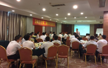 湖南嘉龍機械設(shè)備貿(mào)易有限公司